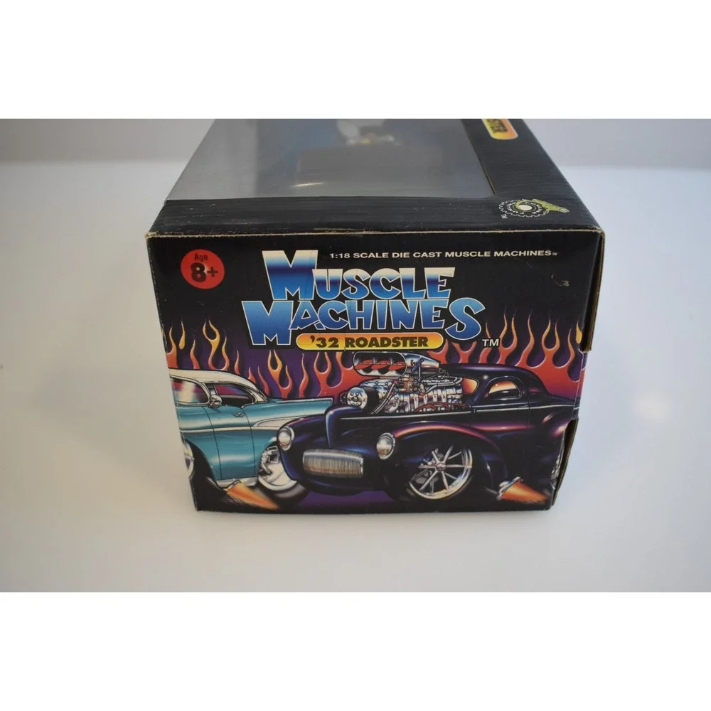 Muscle Machines 1:18 32 Roadster Green Too Cool Muscle Machines